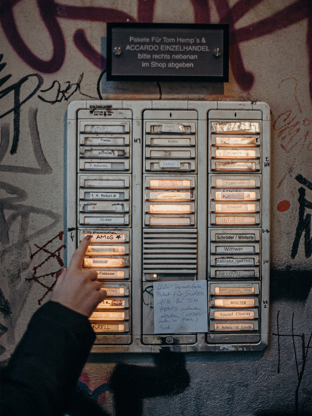 mydoobe - smart doorbell product design solution