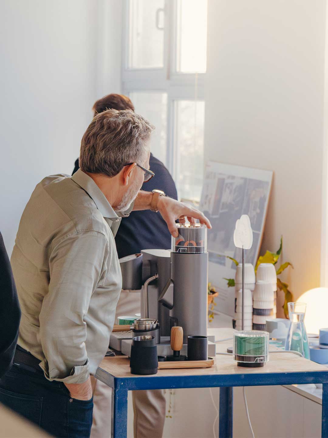 people meeting the nunc machine in an event at phoenix design