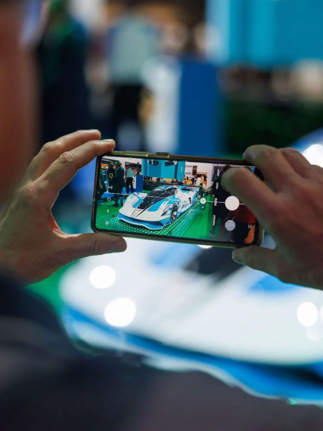 PHOENIX design team exploring smart home ecosystems in Berlin’s largest tech fair